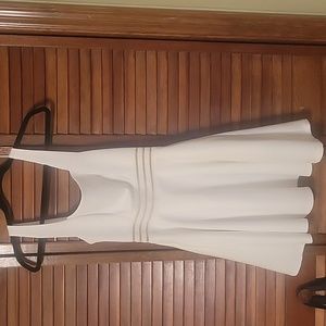 City Vibe White/Light Cream Sleeveless Dress Size 3